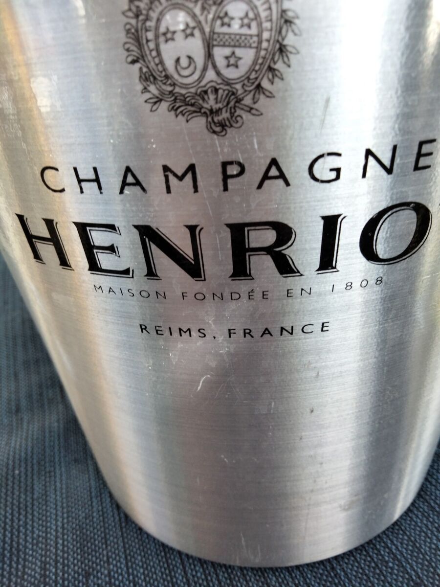 Henriot Kbelík na šampaňské